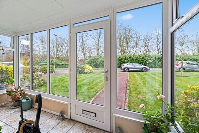 7 Pewterspear Lane, Warrington photo 2