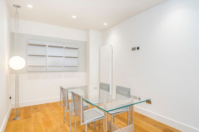 10, Treadgold Street, London photo 4