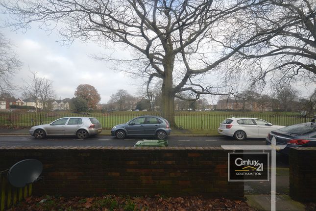 17, Wordsworth Road, SOUTHAMPTON photo 5