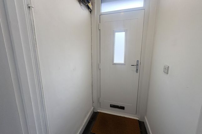 67 Eileen Place, Treorchy photo 5