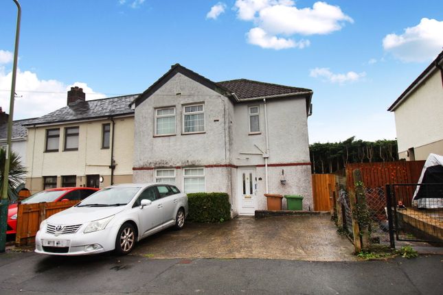 3-bed semi-detached on First Avenue, Caerphilly, £190,000