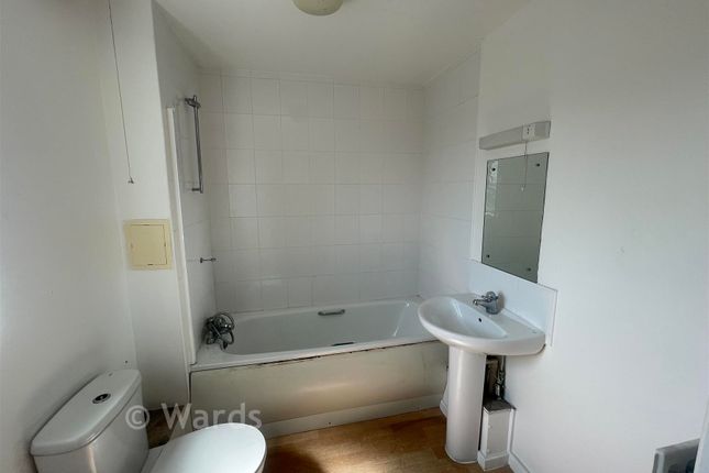54, James Watt Way, Erith photo 5
