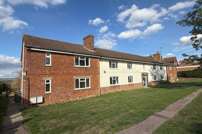 14-bed flat on 16-30 Bidborough Ridge, Bidborough, Tunbridge Wells, £1,080,000