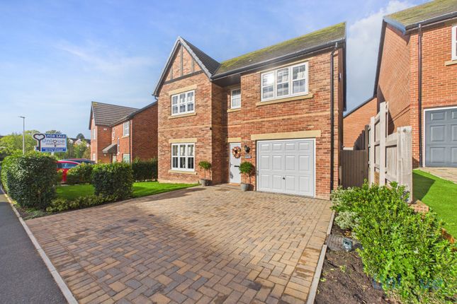 6, Dow View Drive, Kirkham photo 2