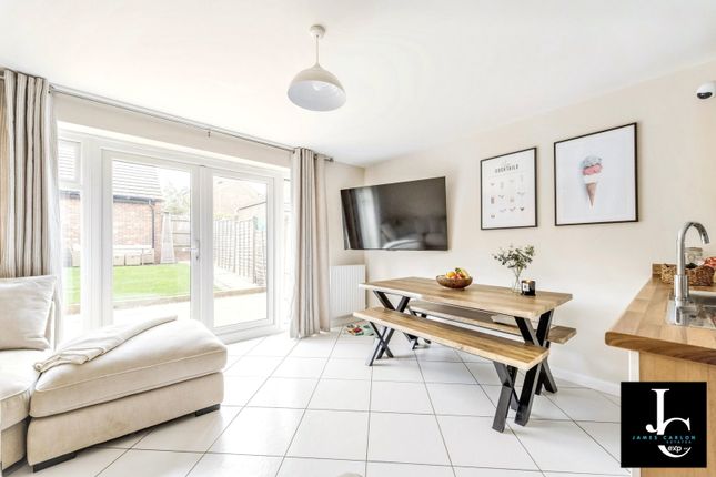 22, Pyrus Court, Telford photo 3