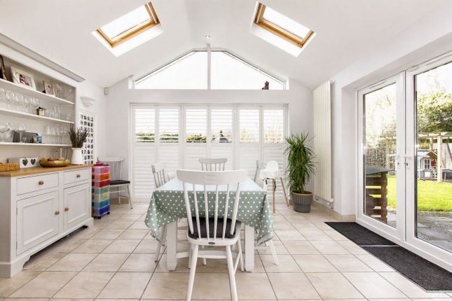 5, Chatsworth Park, Thornbury photo 4