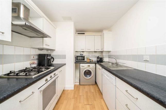 13, Isaac Way, London photo 3