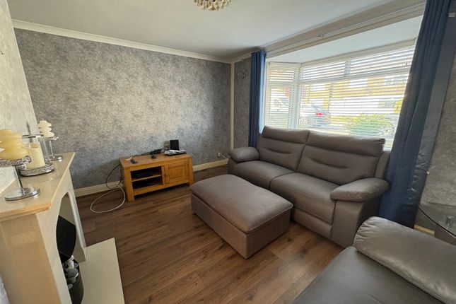 21, Rothbury Avenue, Stockton-On-Tees photo 5