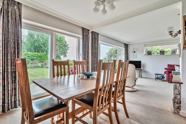 5 Creek End, Emsworth photo 3