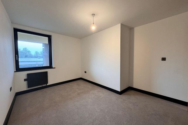 Flat to rent in Five Rise Apartments, Ferncliffe Road, Bingley