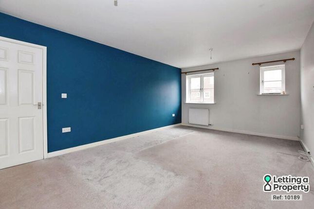 12, Sloane Court, Salisbury photo 3