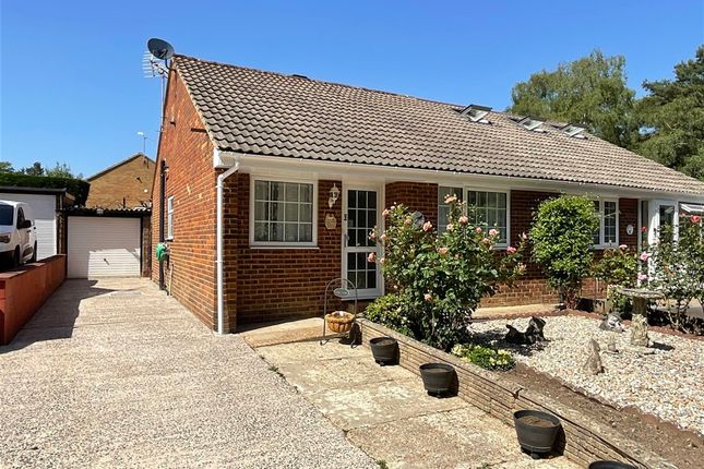 2-bed house on Hocken Mead Pound Hill, Crawley, £264,000