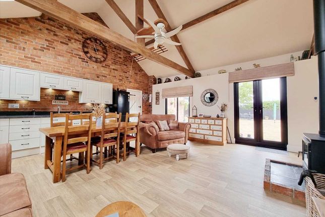 Waggoners Lodge, Kirkby La Thorpe photo 3