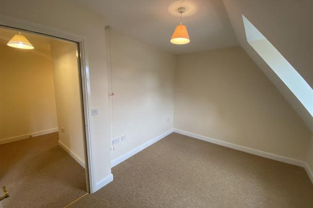 29, Stokes Mews, Newent photo 4