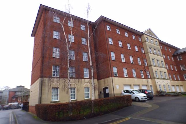 2 bed flat for sale in Victoria House, Mayhill Way, Gloucester GL1