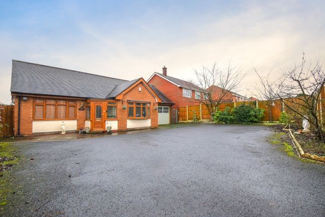 Thumbnail Detached bungalow for sale in Highfields Road, Burntwood, Lichfield