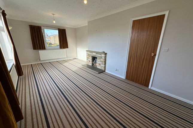 18 Rookery Way, Stowmarket photo 4