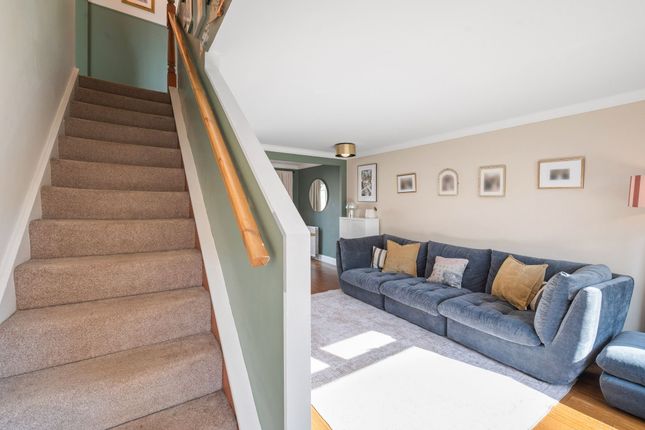 12 Joseph Scott Gardens, Broxburn photo 4