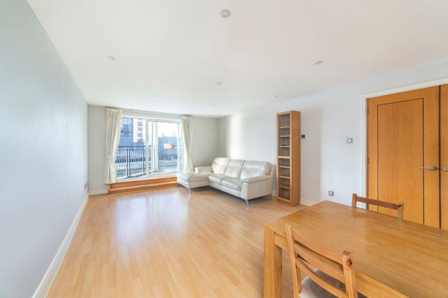 Thumbnail Flat for sale in Wotton Court, 6 Jamestown Way