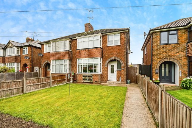 Thumbnail Semi-detached house for sale in Bicester Road, Aylesbury