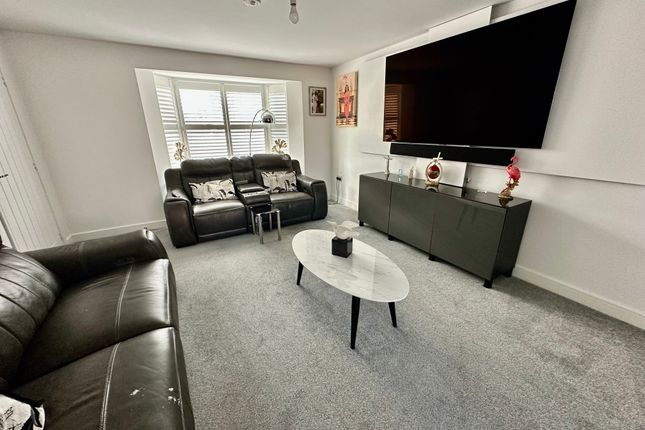 2, Coltham Way, DONCASTER photo 4