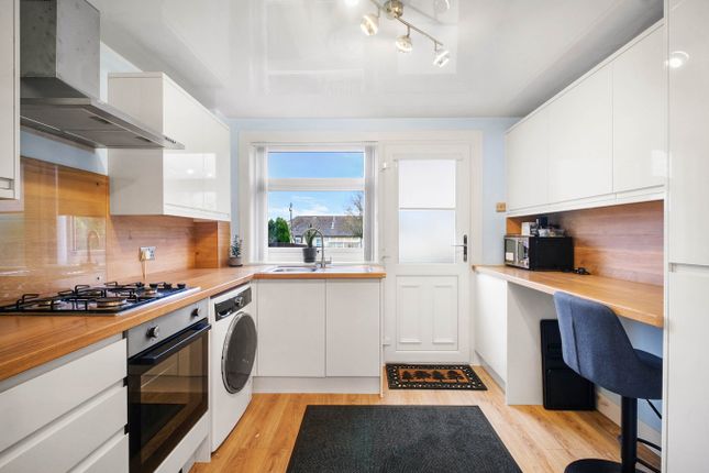 13, Leven Drive, Hurlford photo 2