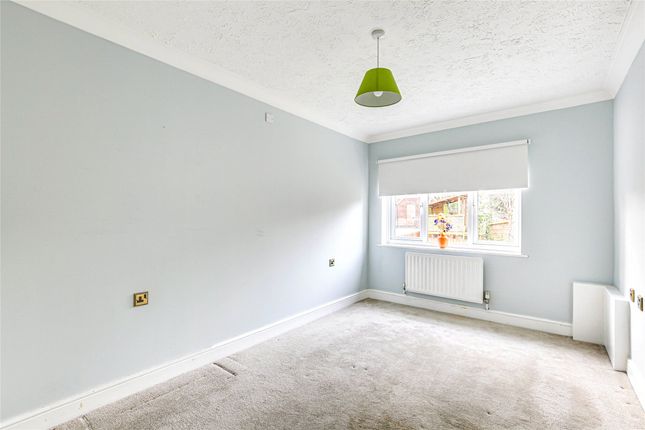 Flat for sale in Beatrice Road, Oxted, Surrey