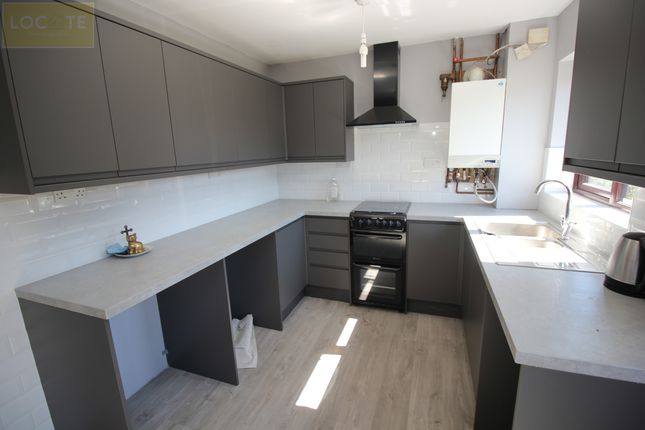 63 McCarthy Close, Warrington photo 4