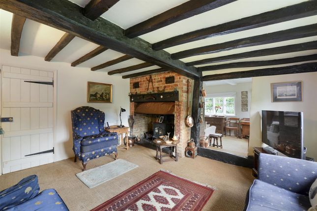 Little Weavers, 2 Capel Cross Cottages, Grovehurst Lane, Horsmonden photo 4
