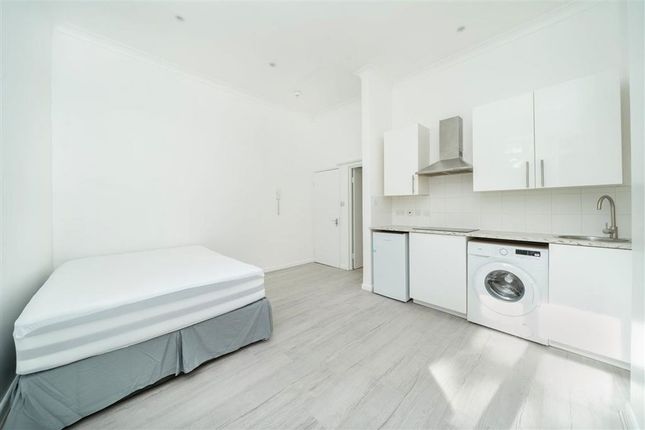 Studio 2, 222, Walm Lane, London photo 2