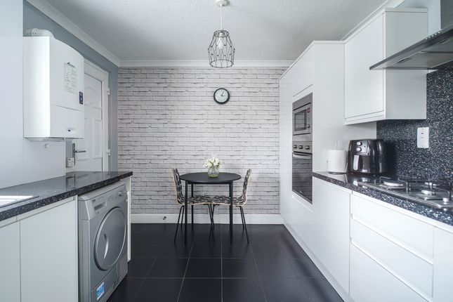86, Napier Drive, Dundee photo 4