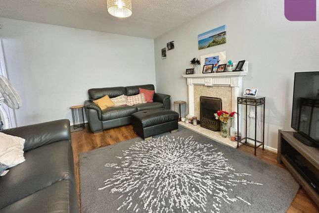 7, Blossom Avenue, Accrington photo 3