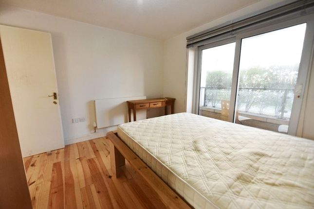 Thumbnail Room to rent in Erebus Drive, Thamesmead West, London