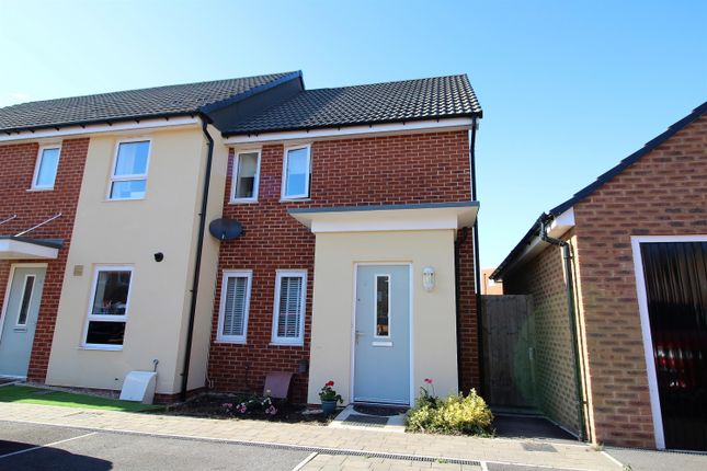 2 bed end terrace house for sale in Oatley Way, Fishponds, Bristol BS16