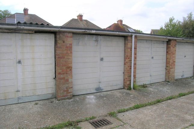 Parking Garage For Sale In Percival Road Eastbourne Bn22 Zoopla