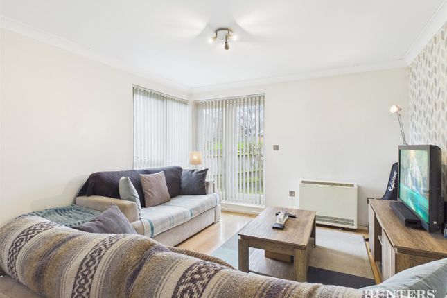 102, Bridgwater Road, Ruislip photo 3