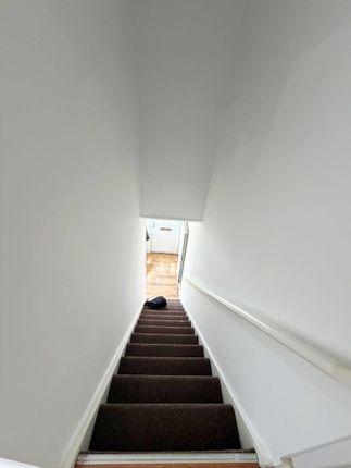 20, Tyrrell Avenue Welling, Greater London photo 5
