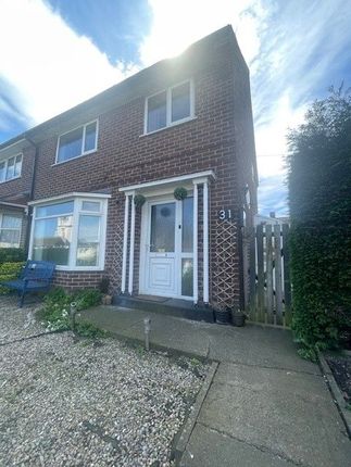Thumbnail Semi-detached house to rent in Silver Royd Hill, Farnley, Leeds