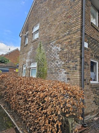 1-bed studio on 3, Hadleigh Walk, London, £154,959