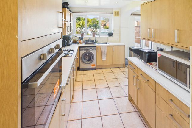 66 Willson Avenue, Derby photo 3