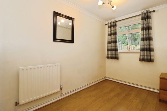 258, Oaktree Crescent, Bristol photo 4