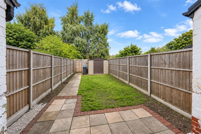 81, Campion Avenue, Hull photo 3