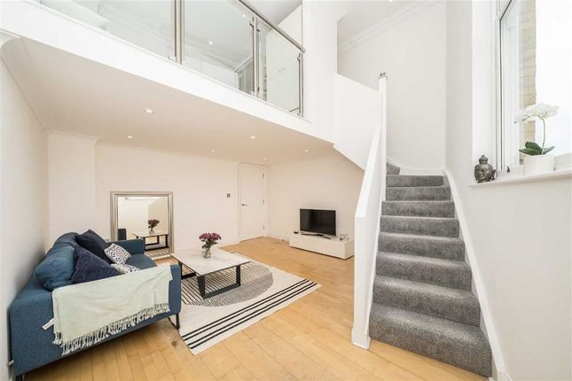 Flat for sale in Manor Place, London