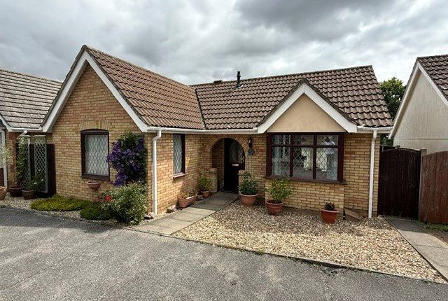 2-bed house on 38, Hawthorn Close, Essex, £325,000