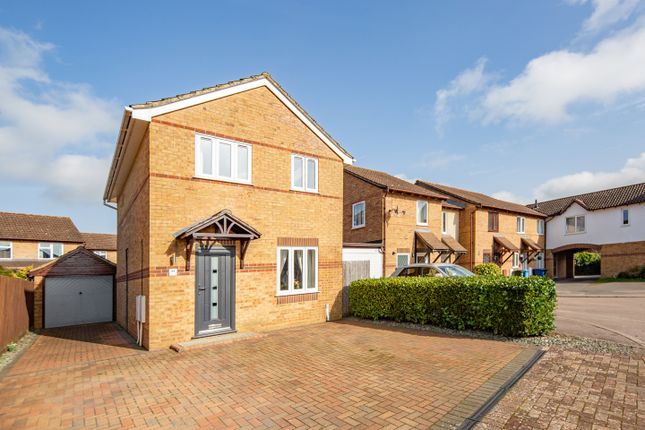 3-bed house on 69, Willow Drive, Bicester, £367,500