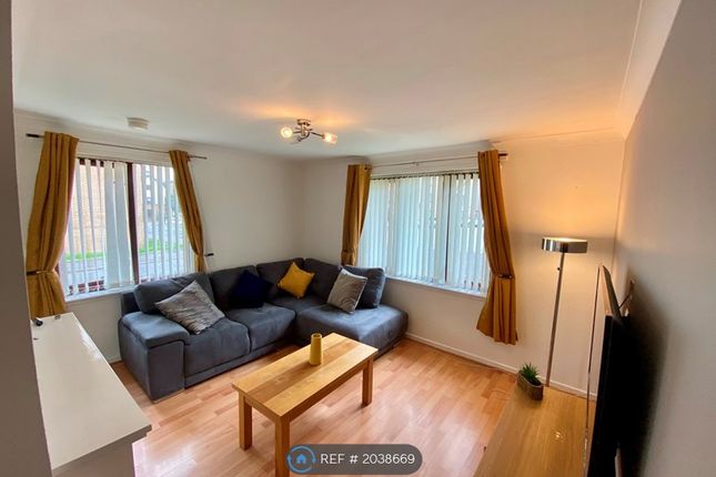 Flat to rent in Spoolers Road, Paisley