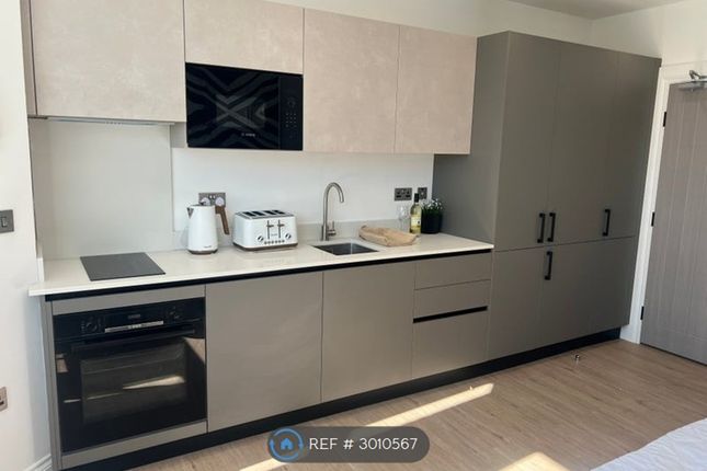56, Barrington Road, Altrincham, WA14 photo 4
