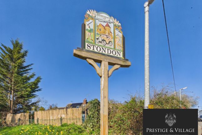 3, Venture Croft, Henlow photo 4