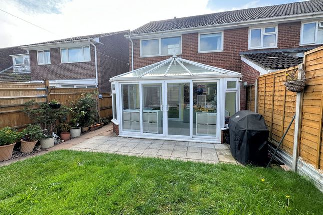 2, Hawthorn Close, Fareham photo 4