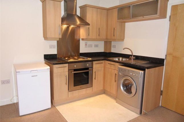 42 Calder View, Mirfield photo 4